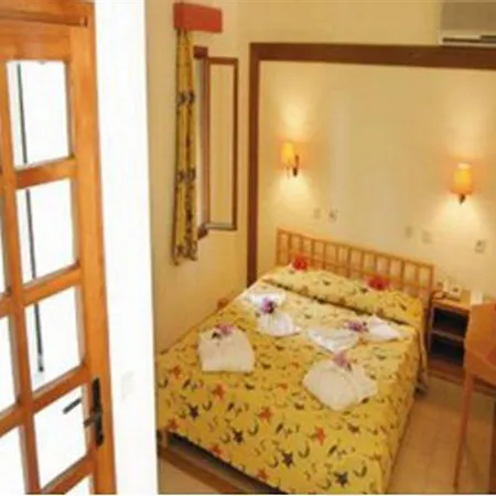 Majesty Club Kemer Village Гёйнюк